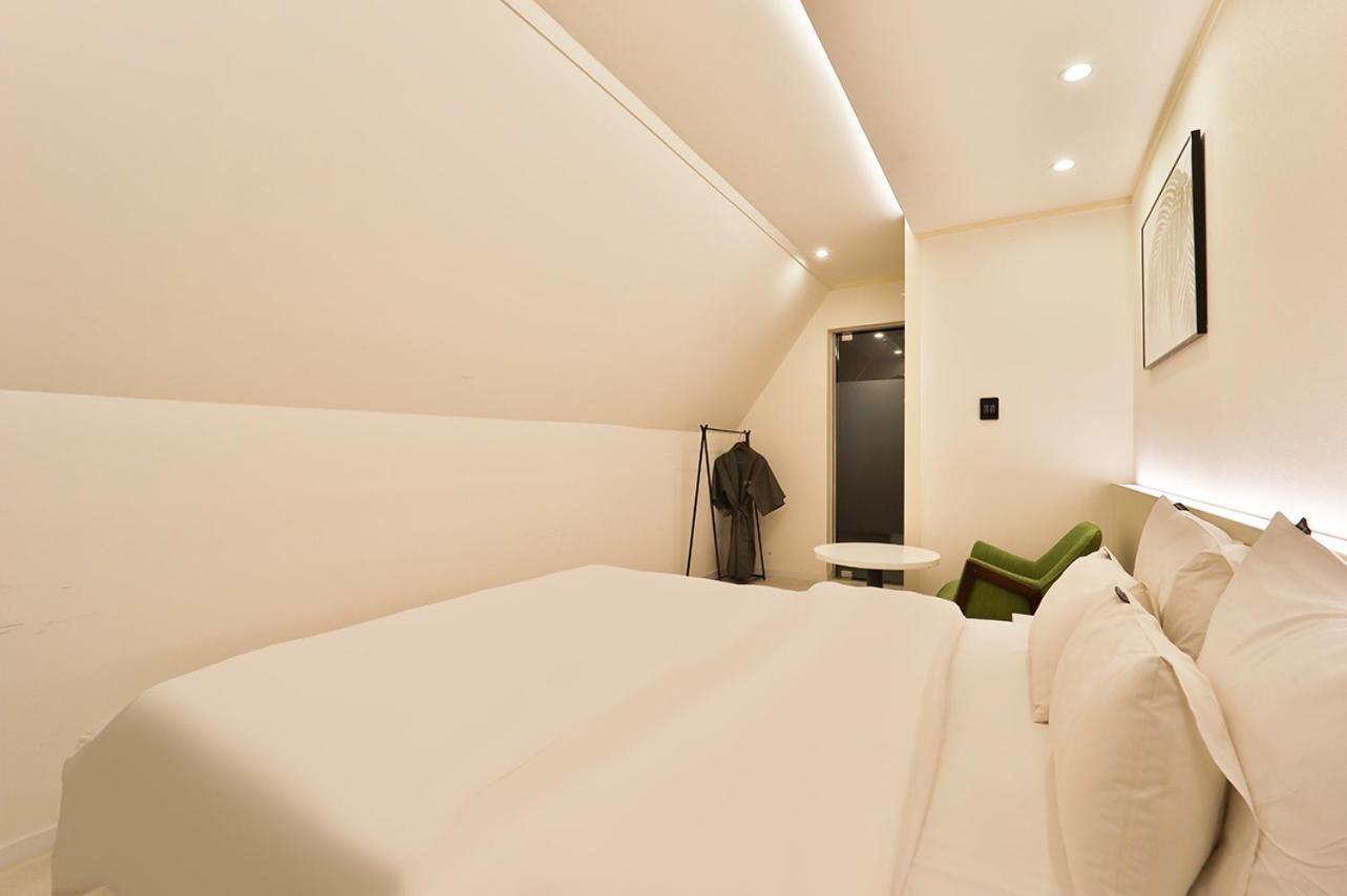 Jamsil Tomgi Hotel Seoul Exterior photo