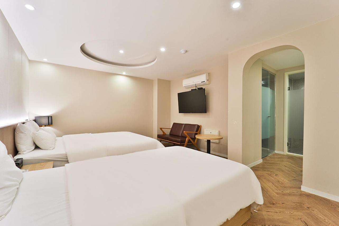 Jamsil Tomgi Hotel Seoul Exterior photo