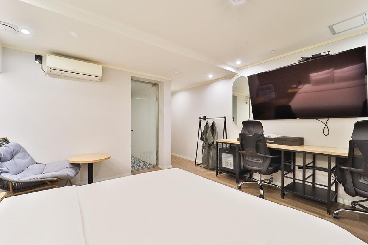 Jamsil Tomgi Hotel Seoul Exterior photo