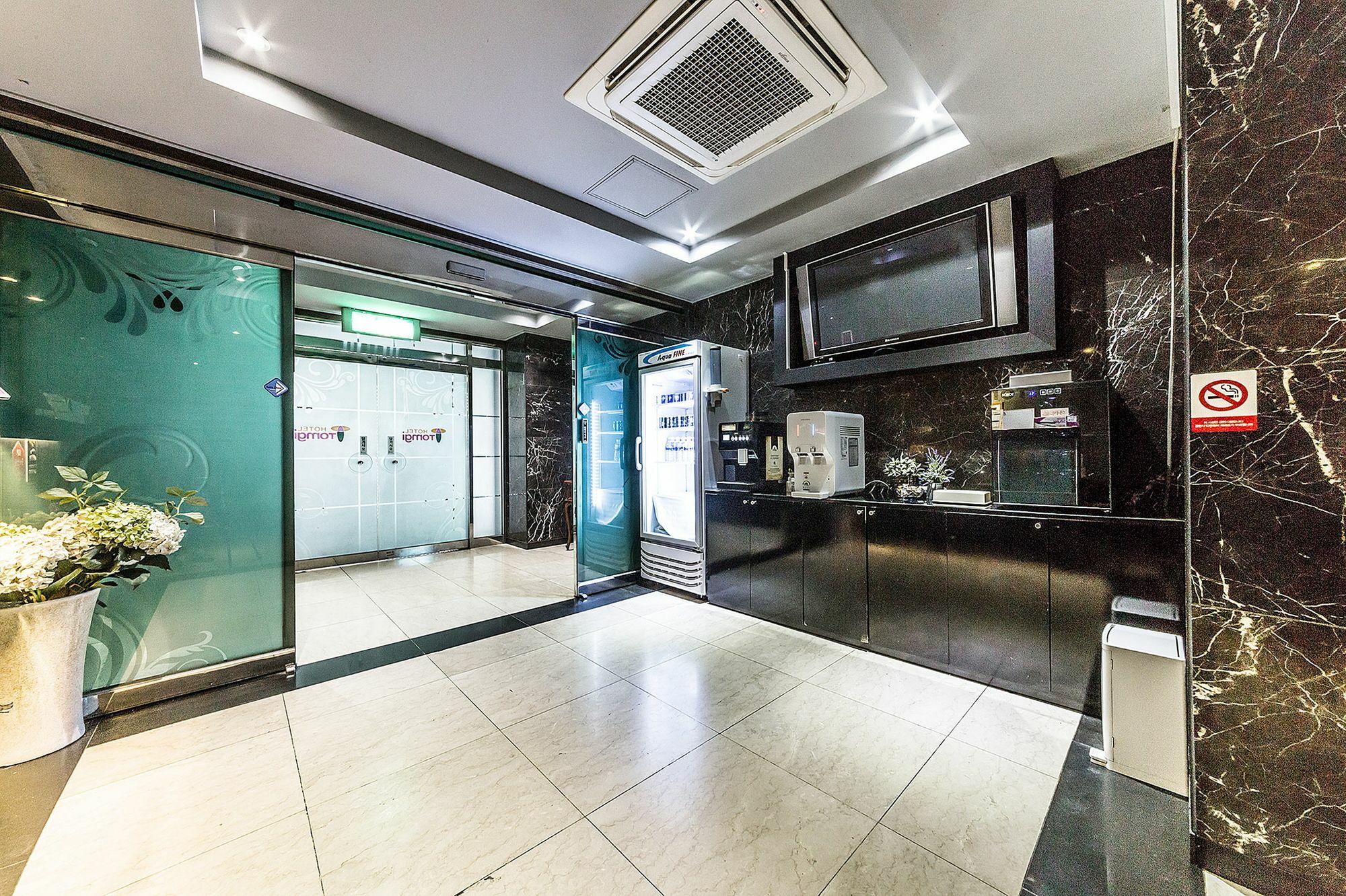 Jamsil Tomgi Hotel Seoul Exterior photo